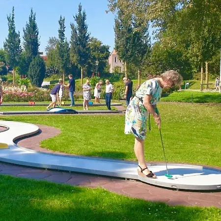 Gezellige Pipo Met Grote Schommel Aan Het Water En Hottub *